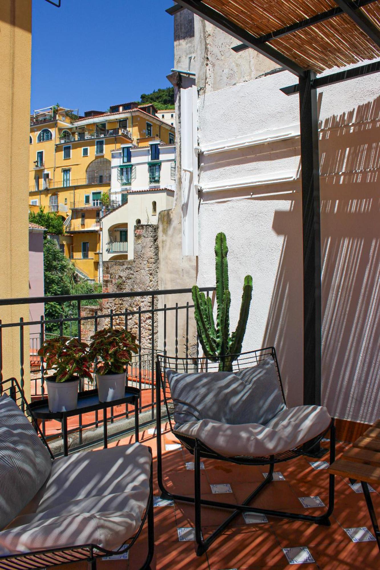 La Casa Di Temalo Bed & Breakfast ซาแลร์โน ภายนอก รูปภาพ